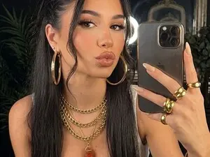 Myfreecams Watch Live Sex Cams of ANNYAx