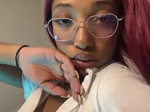 Myfreecams Nude Webcam of Esmeraldabk