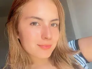 Myfreecams Adult Webcams of Lara19