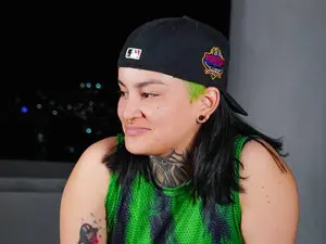 Myfreecams Watch Live Sex Cams of Lia_G