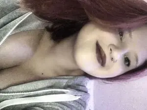 Myfreecams Live Sex Cam of RedLuna