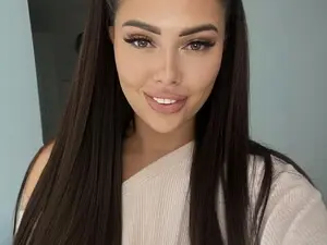 Myfreecams Free Porn Cam of Sweetylinaa