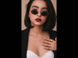 Myfreecams Sex Cam of NaisshaF