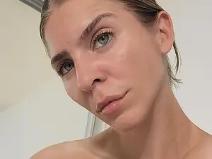 Myfreecams Free Porn Cam of BELLA_