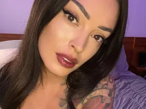 Myfreecams Free Porn Cam of lyrag