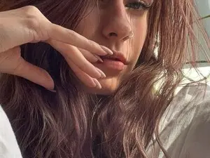 Myfreecams Adult Video Chat of RoxanneJoy