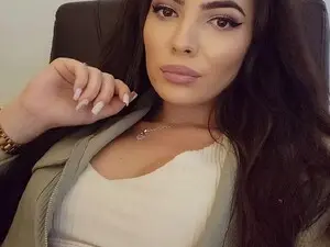 Myfreecams Best live sex cam show of Candy_Ella
