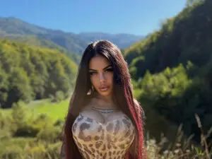 Myfreecams Free Live Porn of Hblackbarbie