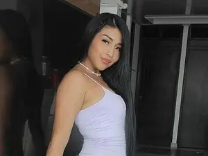 Myfreecams Nude Webcam of poca_cute