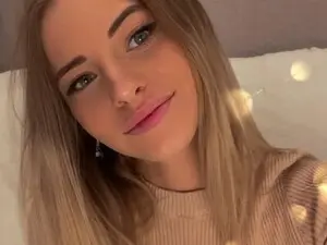Myfreecams Best live sex cam show of SexySansa