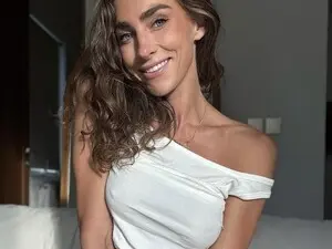 Myfreecams Free Live Porn of HelloViv