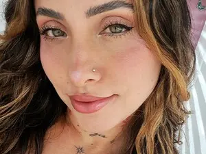 Myfreecams Sex Chat of Kiarielle