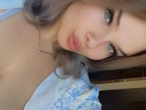 Myfreecams Adult Webcam of LittleNicole