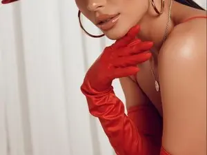 Myfreecams Watch Live Sex Cams of EllaaLux