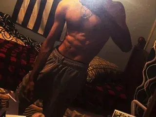 Streamate Nude Webcam of Hung_Steven803