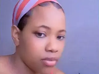 Streamate Watch Live Sex Cams of Dineo97