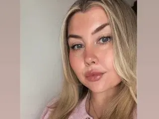 Streamate Adult Video Chat of PeachyPolUK