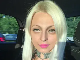 Streamate Nude Webcam of Carolina_xo