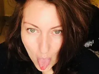 Streamate Private Sex Chat of Curvygirllouisa