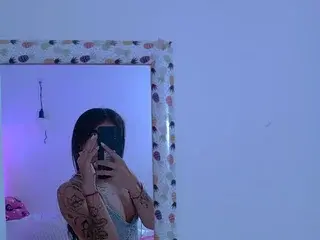 Streamate Live Sex Cam of MeliMuller