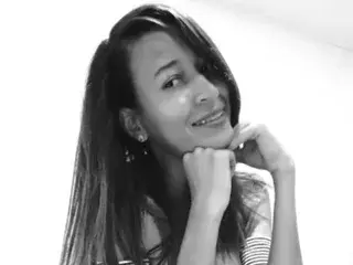 Streamate Watch Live Sex Cams of Mariana_hh