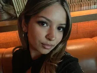 Streamate Sex Cam of ParisPlenty