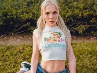 Streamate Live Sex of DaiseyDesire