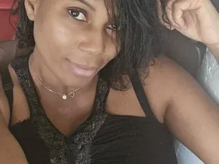 Streamate Live Sex of DianneHalle19