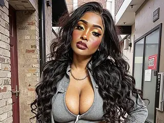 Streamate Live Sex of MistrssMonetFontaine