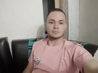 Streamate Free Live Porn of 111elnene111