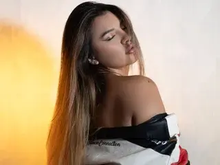 Streamate Free Porn Cam of megann_glow