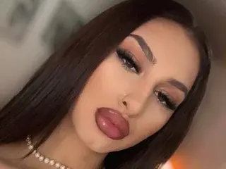 Streamate Adult Video Chat of KissInferno