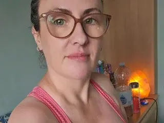 Streamate Live Sex Cam of BritishBellaxx