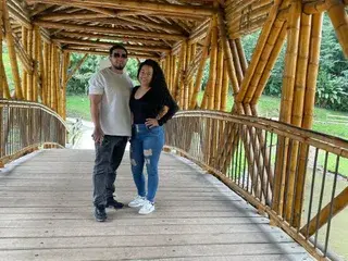 Streamate Live Sex Cam of EmaAby