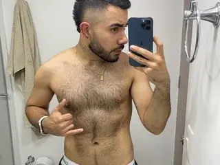 Streamate Nude Webcam of Sweetbabyman