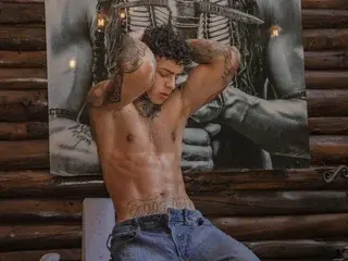 Streamate Adult Webcams of Aron_ford