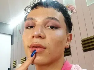 Streamate Live Porn of Shadow_Guy