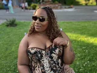 Streamate Watch Live Sex Cams of ExoticJudy