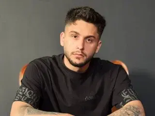 Streamate Adult Video Chat of TroyWade
