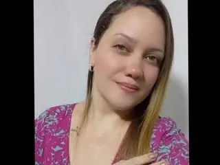 Streamate Live Porn of camilaa_fox