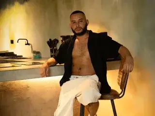 Streamate Adult Webcam of CHRISTIANHADID