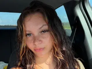 Streamate Live Porn of TattedPhoenixx
