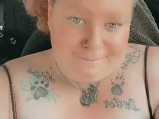 Streamate Sex Cam of LilGingerSnaps