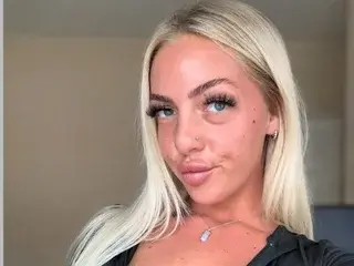 Streamate Sex Chat of IvySoVine