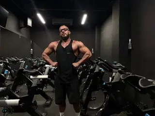 Streamate Sex Chat of bigmusclet