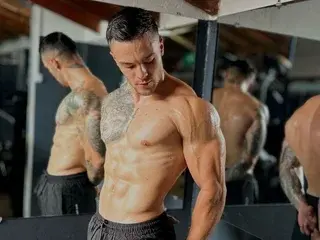 Streamate Free Porn Cam of AlexanderCollim