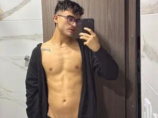 Streamate Best Webcam of alexxxx_dicker