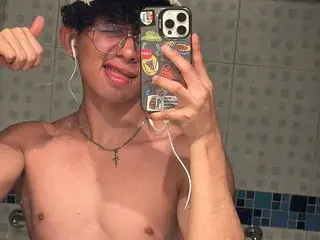 Streamate Best live sex cam show of lyan_twink