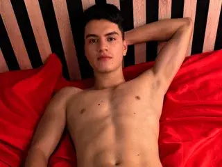 Streamate Sex Chat of LeoTease