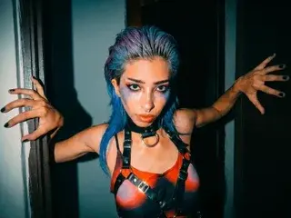 Streamate Private Sex Chat of TinaRoberts19